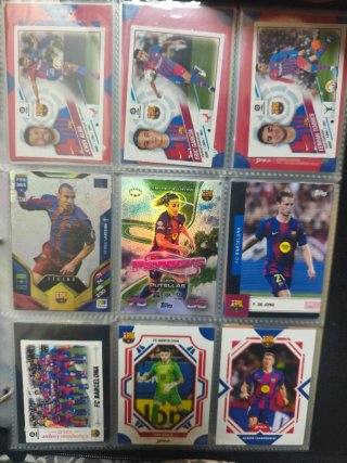 FC Barcelona lote ( Lamine Yamal, Ronaldinho etc.)