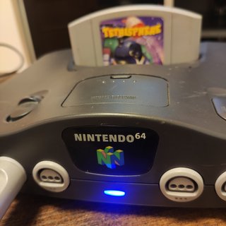 Nintendo 64 PAL ORIGINAL - con RGB