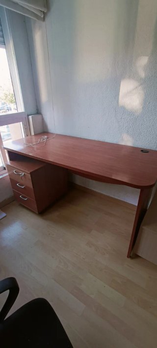 Escritorio 1,50m con cajonera