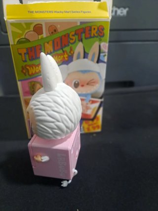 Figura Labubu Secret Wacky Mart