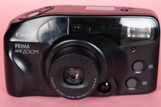 Cámara Canon Prima Auto Zoom con Estuche Original
