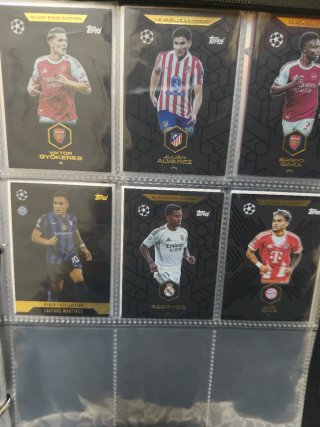 Topps Chrome Black Edge Edition