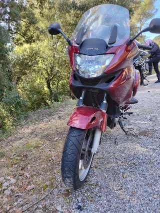Honda Deauville 700. NEGOCIABLE