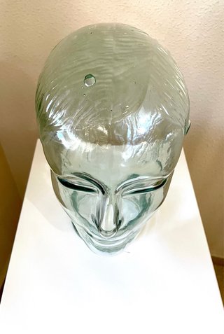 Cabeza de cristal macizo vintage, escucho ofertas.