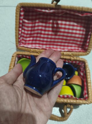 Juego de té de porcelana para muñecas