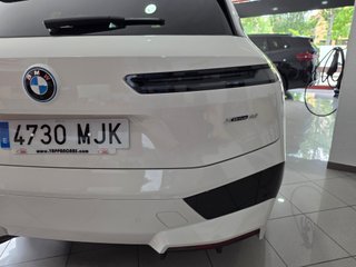 BMW iX xDrive40