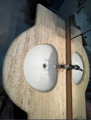 Mueble de baño madera y mármol