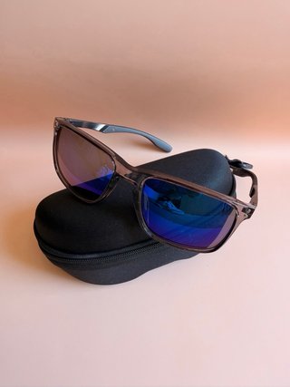 Gafas de sol deportivas UV400 – Nuevas –
