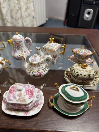 Collezione Miniature Teiere e Zuppiere