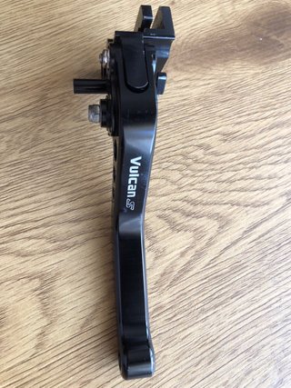 Manetas Vulcan 650 S