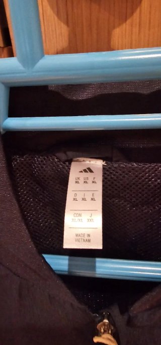 Chaqueta Adidas Selección Colombia Mundial 2026