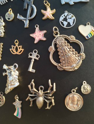 Colgantes Charms para Collares Personalizados