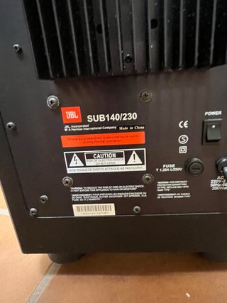 Subwoofer JBL SUB 140/230