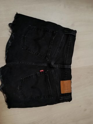 Levi's Ribcage Short Negro Talla 26