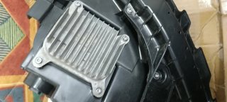 Faro Izquierdo Tesla Model 3