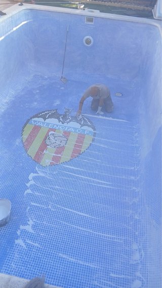 Limpieza y rejuntado de piscinas