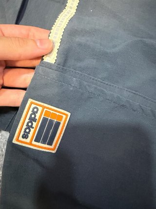 Pantalón corto Adidas negro vintage