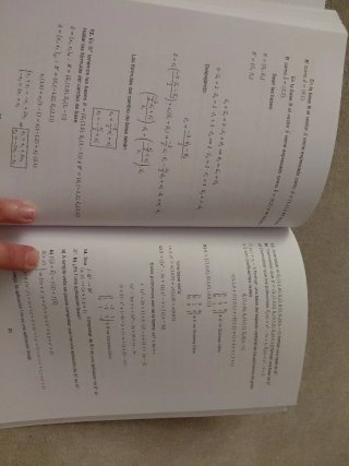 PROBLEMAS DE MATEMÁTICAS PARA 2º BACHILLERATO