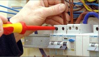 Electricista rápido , economico