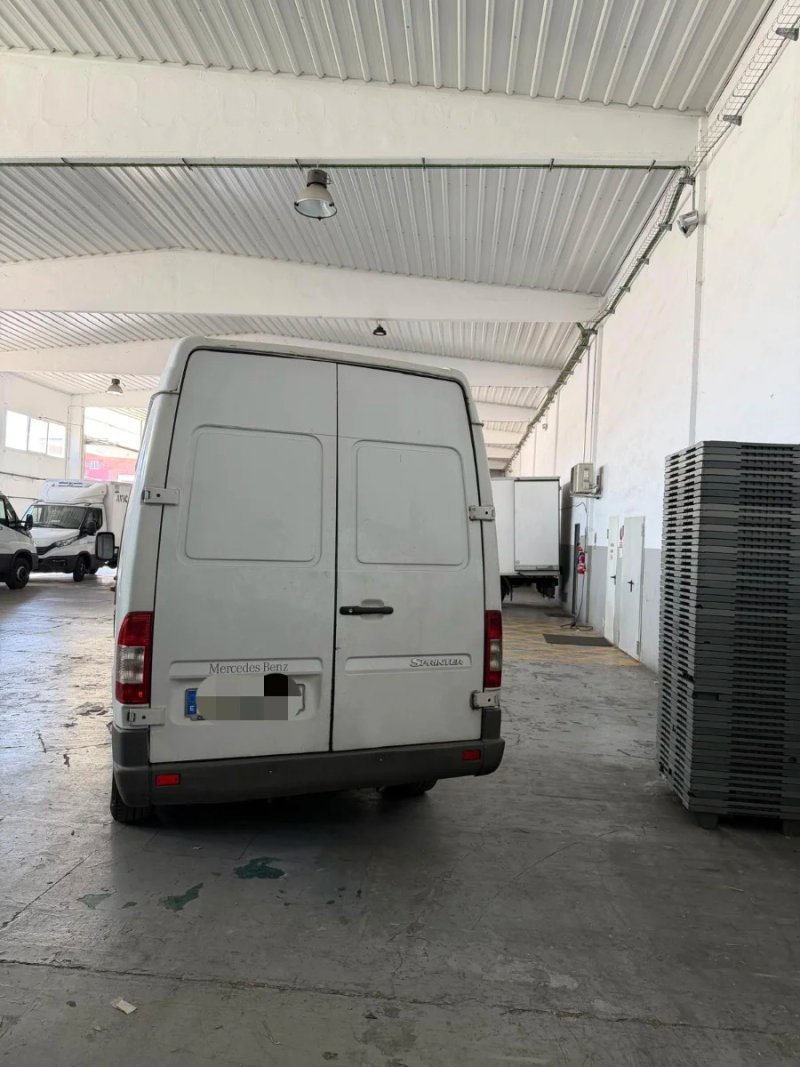 Mercedes-Benz Sprinter 2005 - foto 1