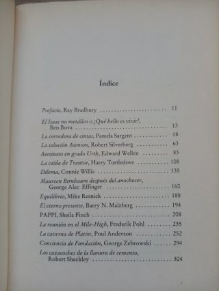 Asimov y sus amigos en torno a fundación