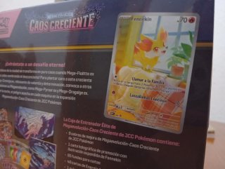 Caja Entrenador Élite Pokémon Caos Creciente Espñl