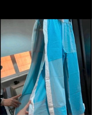 Pantaloni Zara blu a righe