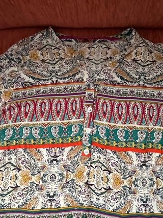 Blusa mujer estampada manga larga