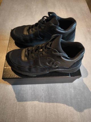 Sneakers Chanel Nere