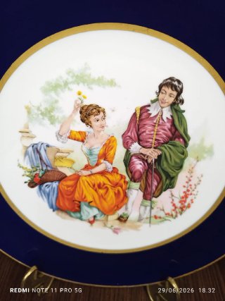 2 Platos Porcelana Vintage GUILLEN.