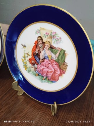 2 Platos Porcelana Vintage GUILLEN.