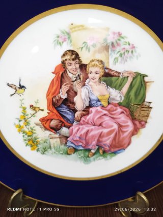 2 Platos Porcelana Vintage GUILLEN.
