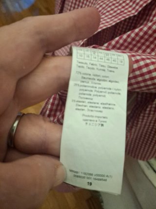 Camicia a quadretti rossa e bianca