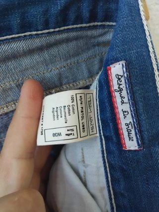 Calças Teddy Smith Azuis Ya los compré así.