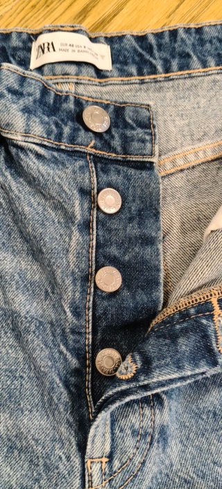 Pantalón corto vaquero Zara