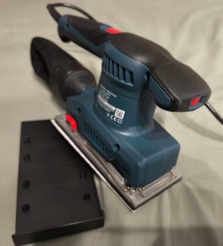 Lijadora Bosch GSS Profesional
