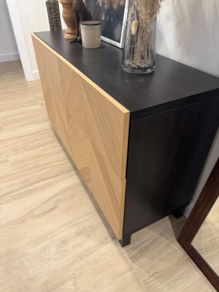APARADOR NEGRO Y MARRON IKEA