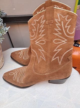 Botines camperos marrones