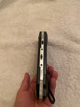 Sony PSP 1004 + GTA VCS + Caricabatterie nuovo in scatola