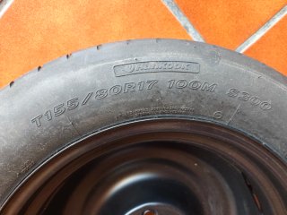 Rueda de repuesto galleta T155/80R17 Hankook.
