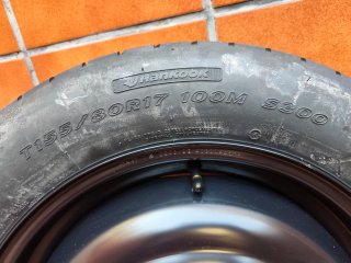 Rueda de repuesto galleta T155/80R17 Hankook.