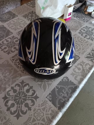 Casco de moto negro