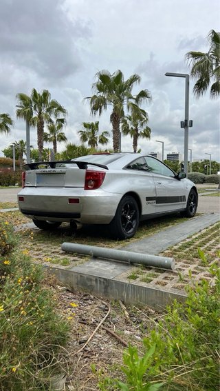 Alquiler deportivo japonés