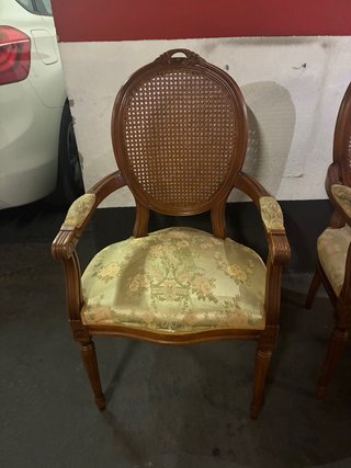 Juego de 2 sillas de madera y ratán