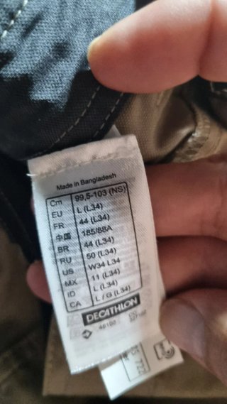 Pantalón Trekking Hombre Talla 44 Beige. Sin usar
