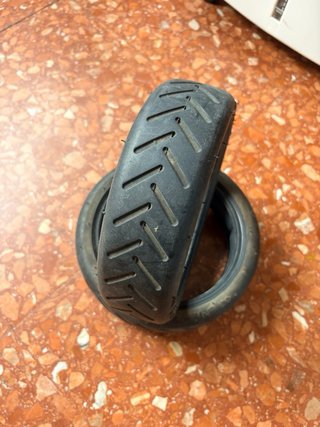 Rueda 8 1/2 x 2 para patinete