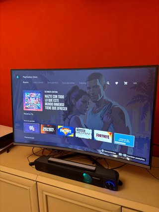 Monitor Samsung curvo 32” 4K