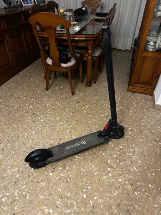 Patinete Eléctrico Negro