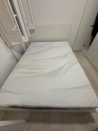 Estructura cama Malm con 2 cajones + colchón
