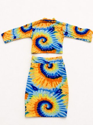 Conjunto Verano Tie Dye Crop Top y Falda